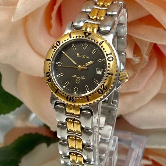 Vintage 1993 Bulova Marine Star Two-Tone German Quartz Ladies Diver Style Watch - Picture 3 of 15